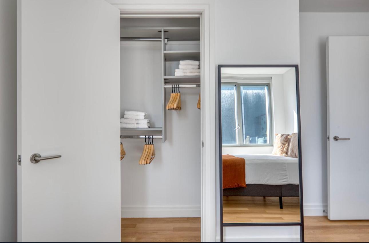 Time Square Apartment